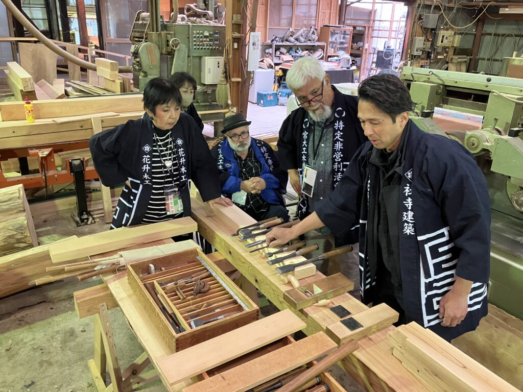 世界に向けて「宮大工eラーニング」を開始しました。【宮大工】